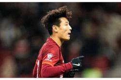 包含武磊再度上演帽子戏法，拜仁后防线成筛子！的词条